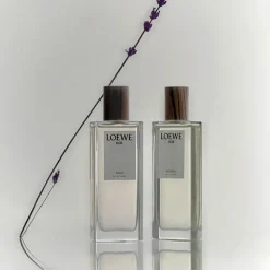 001 WOMAN EDT