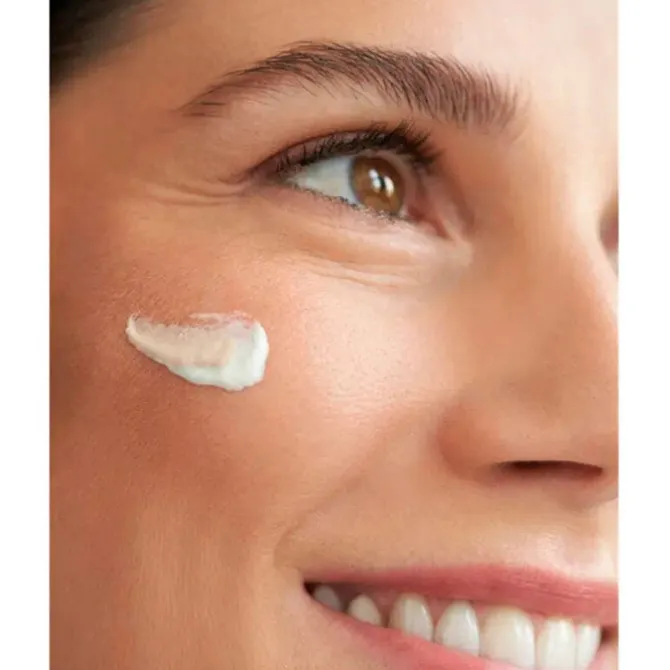 Cellular Luminous630 Antimanchas Fluido Color