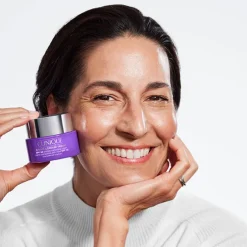 Clinique Smart Clinical Repair SPF30 Wrinkle Correcting Cream