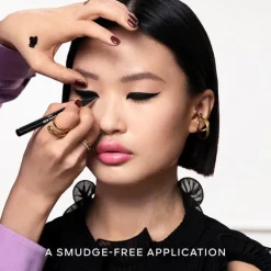 Noir G Eyeliner Graphique 24h