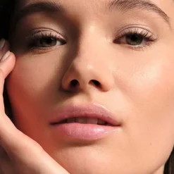 Prisma Glass Icy Plumper