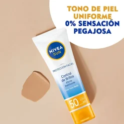 Protección Facial Control de Brillos Color SPF50