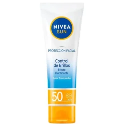 Protección Facial Control de Brillos Color SPF50
