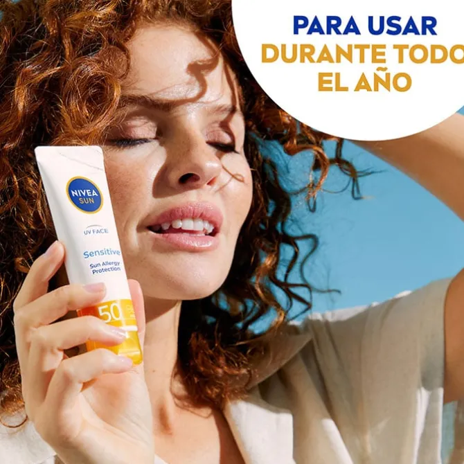Protección Facial Sensitive SPF50