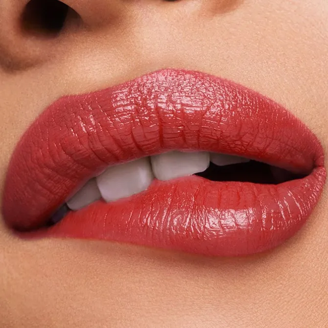Pure Color Creme Lipstick