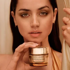 Revitalizing Supreme+ Youth Power Creme