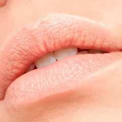 Shine Bomb Barra de Labios