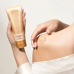 Silky Bronze After Sun Glowing Cream