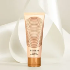 Silky Bronze After Sun Glowing Cream