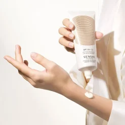 Silky Bronze Cellular Protective Cream for Body SPF50+