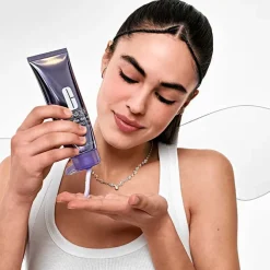 Take The Day Off Cleansing Mousse