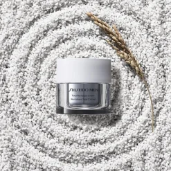 Total Revitalizer Cream