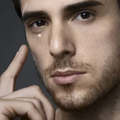 Total Revitalizer Eye